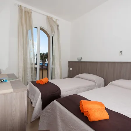 Muma Vandrerhjem Sant'Antìoco